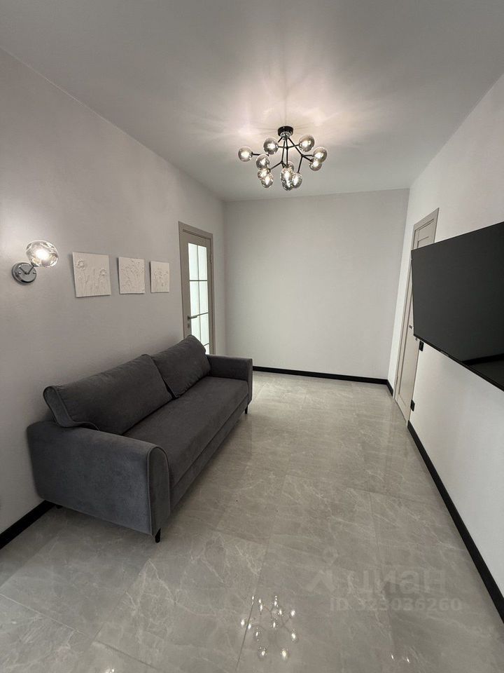 Аренда 2-комн квартиры на вторичном рынке улица Анны Ахматовой, 11к3