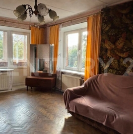 Продажа 3-комн квартиры на вторичном рынке Стачек пр-кт,  д. 83а