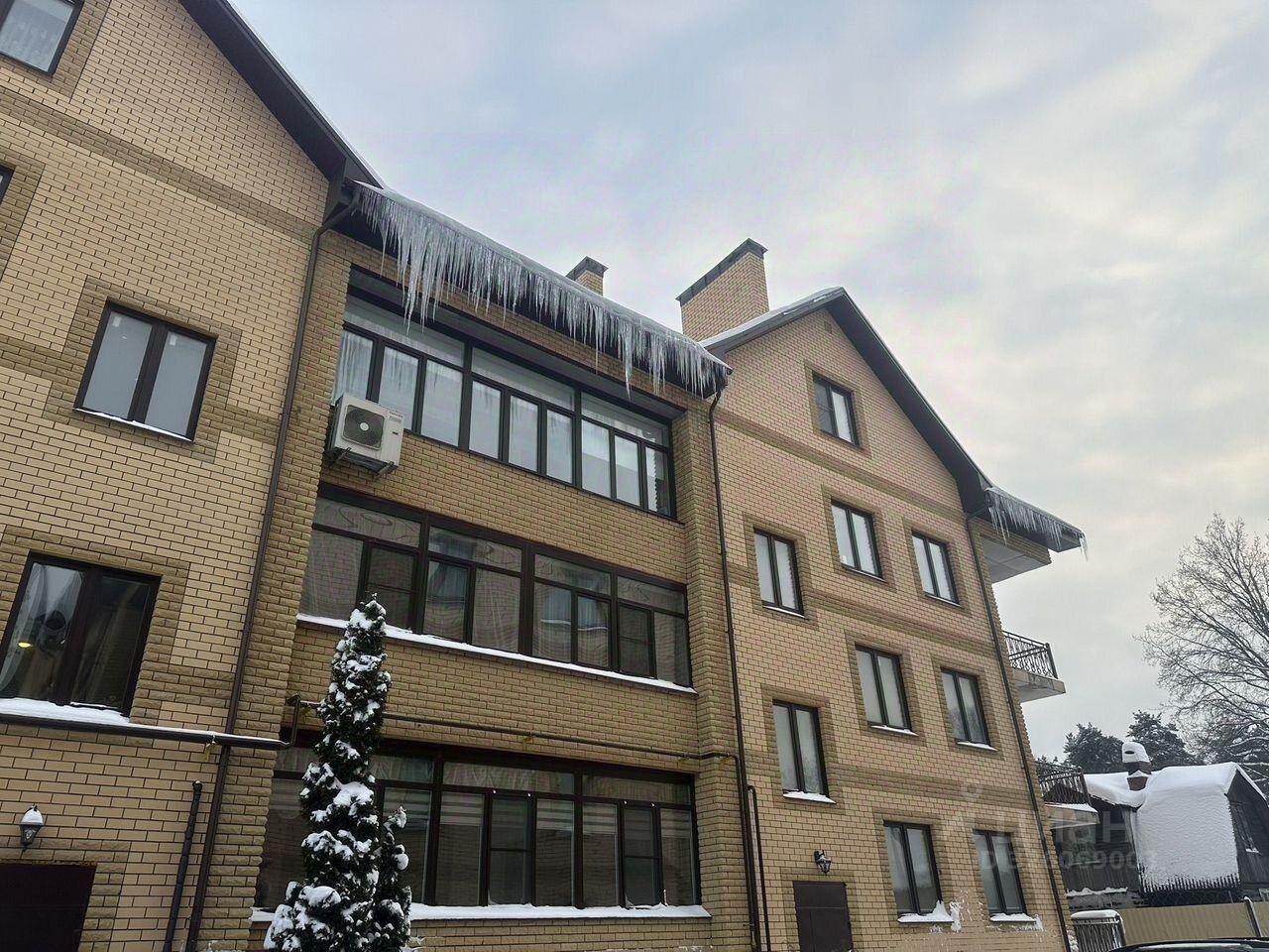 Продажа 2-комн квартиры на вторичном рынке Мытищи, улица Клары Цеткин,  д. 29