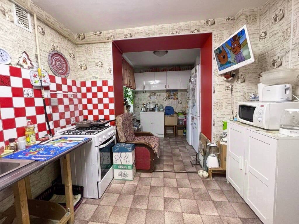 Продажа 5-комн квартиры на вторичном рынке Кронштадт, улица Всеволода Вишневского, 7/20