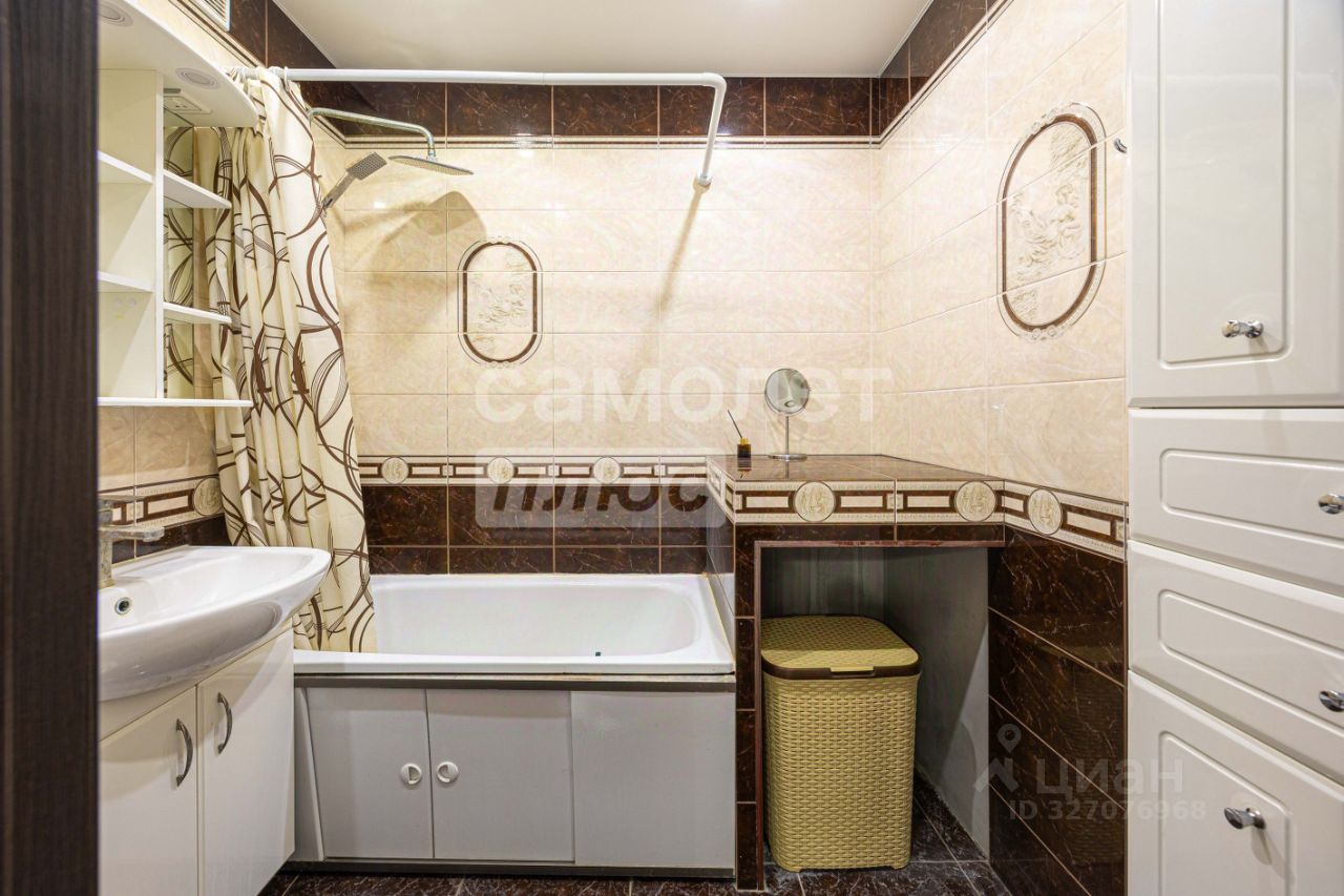 Продажа 1-комн квартиры на вторичном рынке пос. Быково, улица Академическая, 8