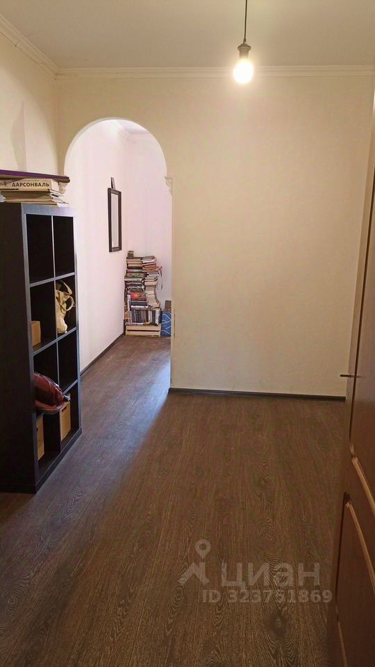 Продажа 4-комн квартиры на вторичном рынке Центральный мкр, проезд Подольский, 14