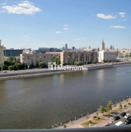 Продажа 5-комн квартиры на вторичном рынке Саввинская набережная,  д. 9