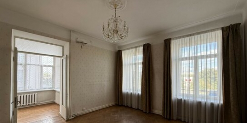 4-комн квартира ул Серафимовича,  д. 2
