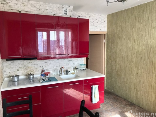 Продажа 2-комн квартиры на вторичном рынке Тельмана, Онежская ул,  д. 1