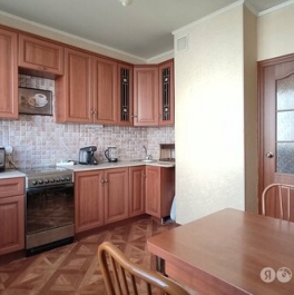 Аренда 2-комн квартиры на вторичном рынке ул Новомарьинская,  д. 18