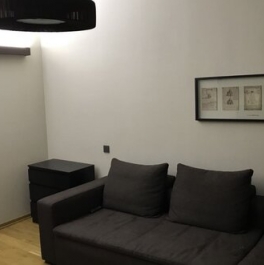 Аренда 2-комн квартиры на вторичном рынке ул Платовская,  д. 4