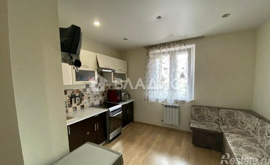 Продажа 1-комн квартиры на вторичном рынке ул Десантников,  д. 14