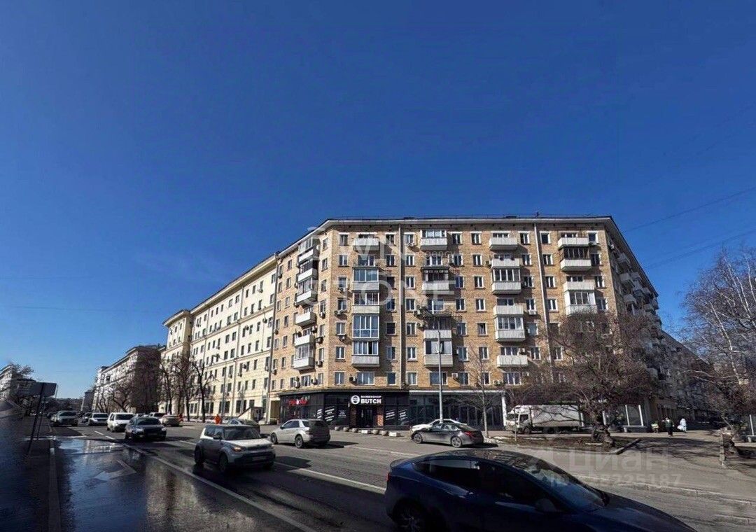 Продажа 2-комн квартиры на вторичном рынке улица Павла Андреева, 28К4