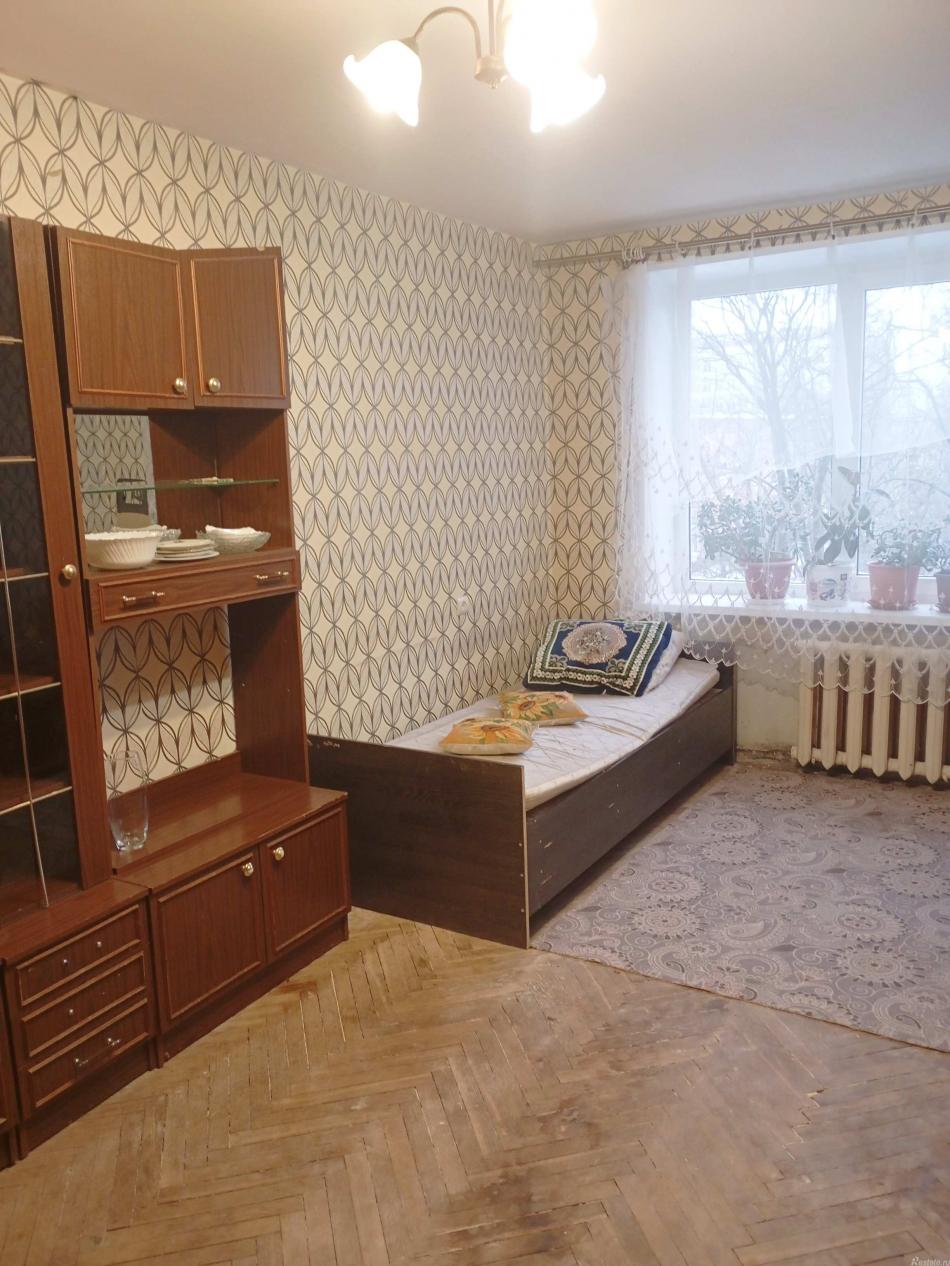 Аренда 3-комн квартиры на вторичном рынке Ленинский пр,  д. 130