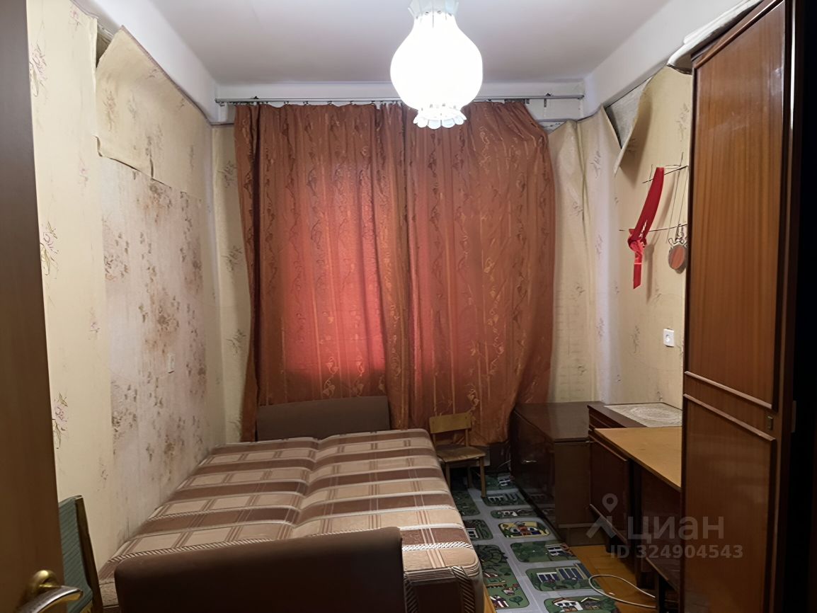 Продажа 3-комн квартиры на вторичном рынке Ленская улица, 10К2