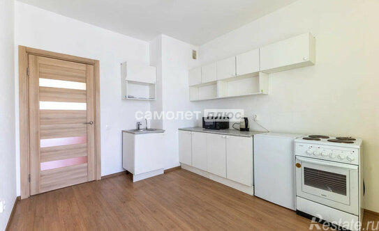 Продажа 2-комн квартиры на вторичном рынке Космонавтов пр-кт,  д. 106