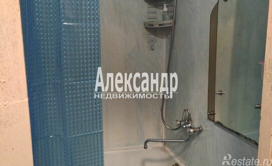 Продажа 6-комн квартиры на вторичном рынке Обводного Канала наб,  д. 209