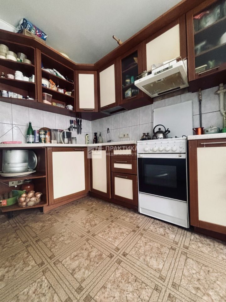 Продажа 1-комн квартиры на вторичном рынке Отрадный проезд, 11