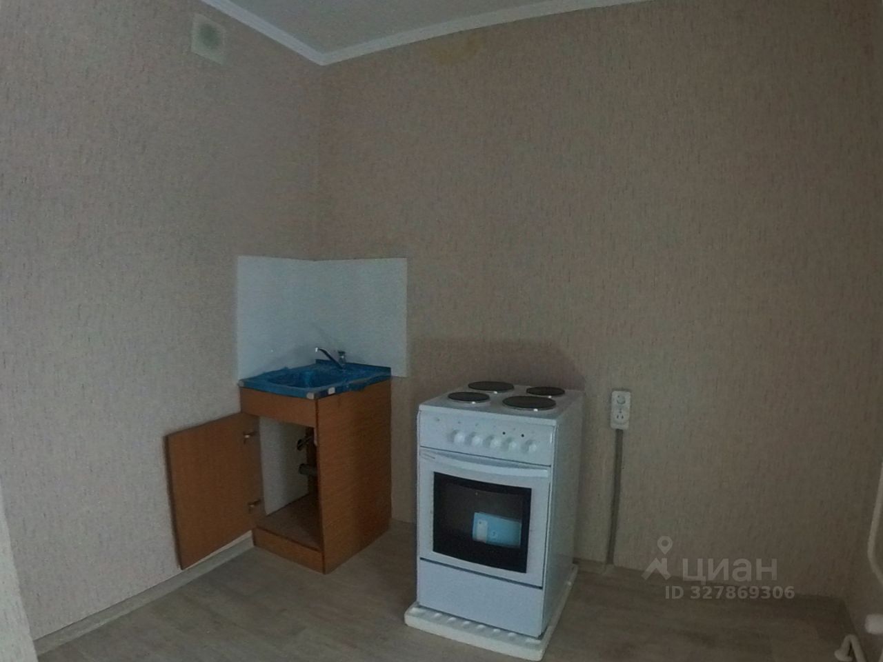 Продажа 4-комн квартиры на вторичном рынке улица Маресьева, 10к1