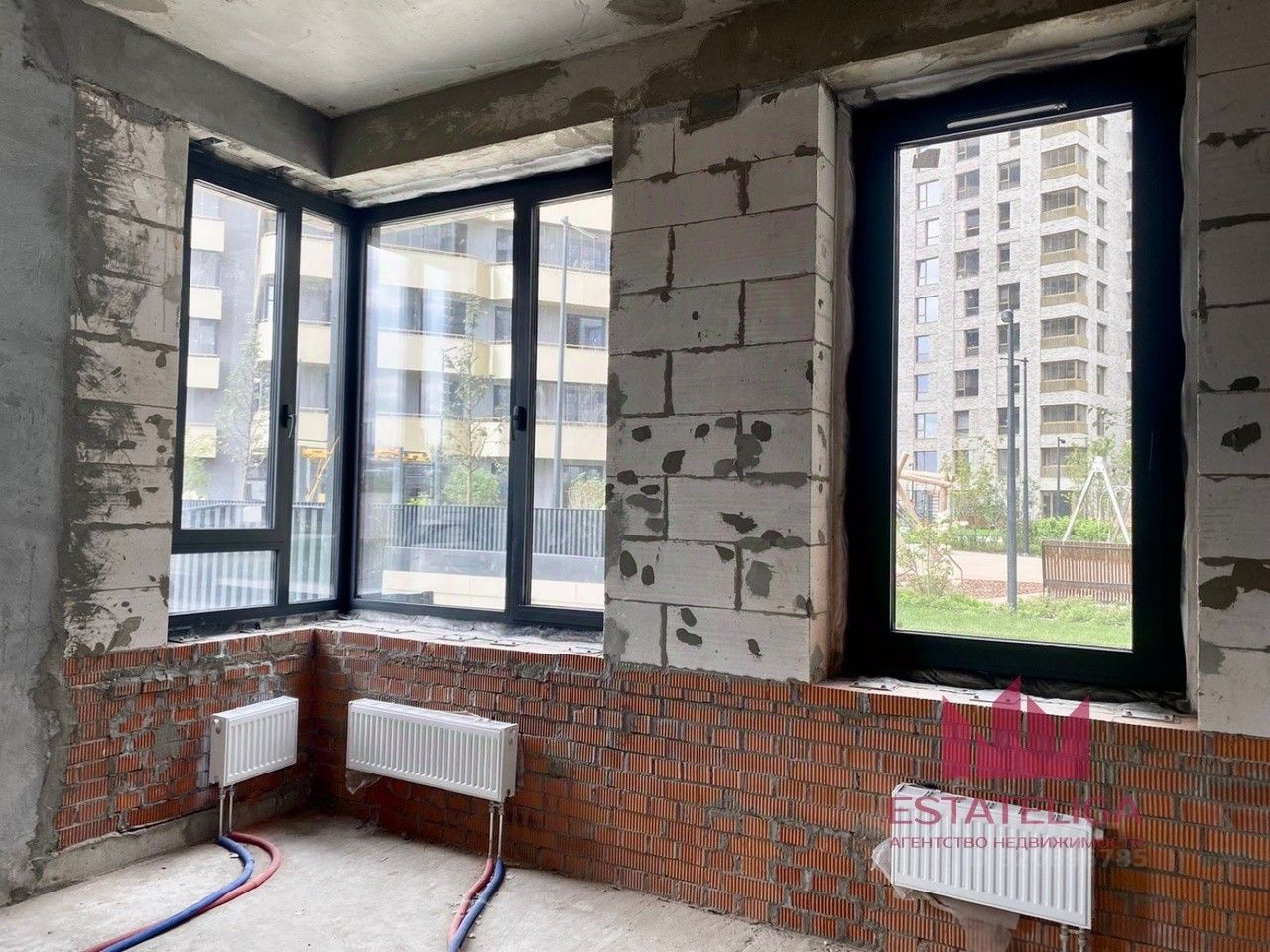 Продажа 3-комн квартиры на вторичном рынке улица Эдуарда Стрельцова, 2к2
