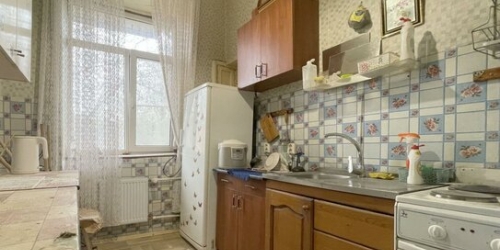 4-комн квартира шоссе Революции,  д. 112