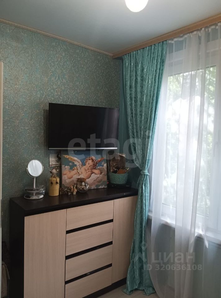 Продажа 3-комн квартиры на вторичном рынке проспект Ветеранов, 41