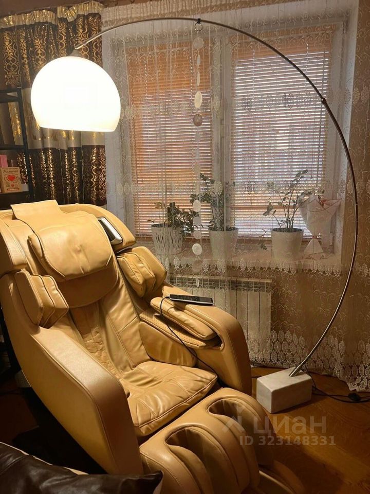 Продажа 4-комн квартиры на вторичном рынке улица Савушкина, 140