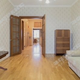 Продажа 3-комн квартиры на вторичном рынке ул Стахановцев,  д. 19