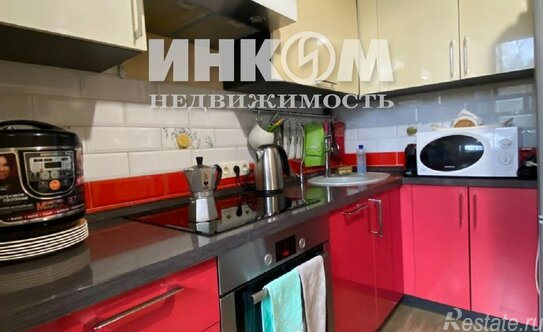 Продажа 1-комн квартиры на вторичном рынке улица Плещеева,  д. 18