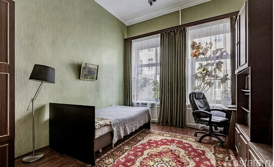 Продажа 4-комн квартиры на вторичном рынке Реки Фонтанки наб,  д. 96