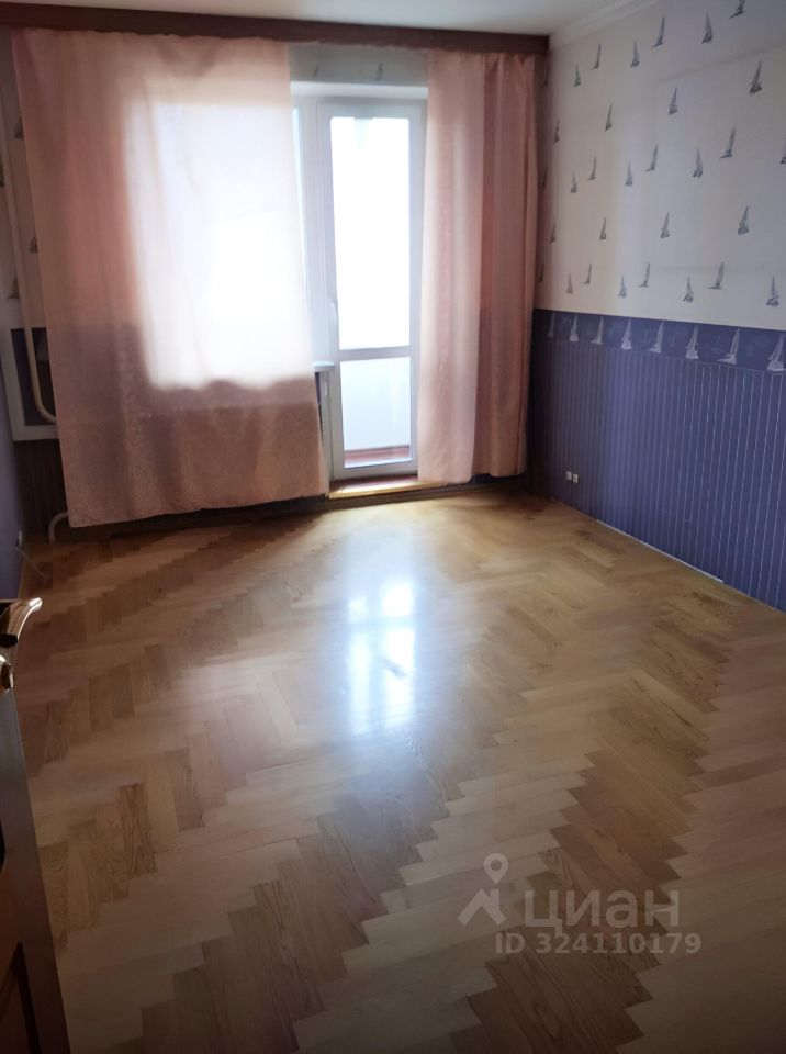 Продажа 4-комн квартиры на вторичном рынке Окская улица, 1К1