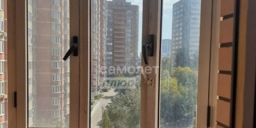2-комн квартира ул Новаторов,  д. 4