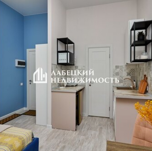 6-комн квартира улица Жуковского,  д. 7-9