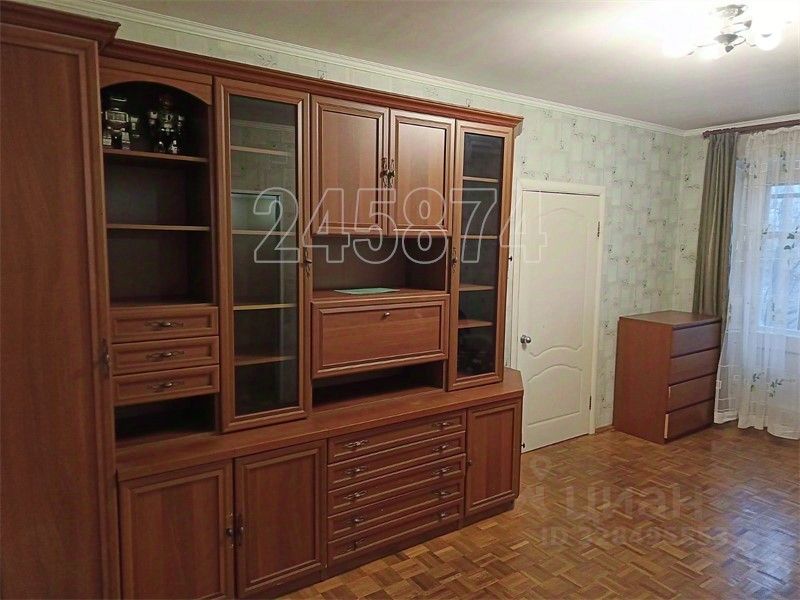 Аренда 2-комн квартиры на вторичном рынке Минская улица,  д. 22