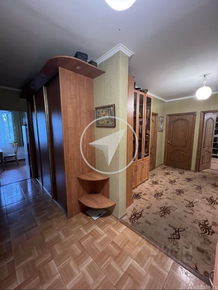 Продажа 3-комн квартиры на вторичном рынке улица Санникова,  д. 1