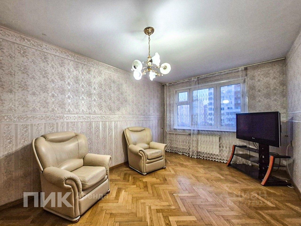 Аренда 4-комн квартиры на вторичном рынке улица Верхние Поля, 36К2