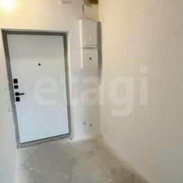 Продажа 4-комн квартиры на вторичном рынке проспект Крузенштерна,  д. 13 с1