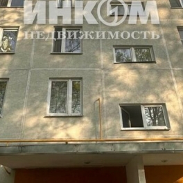 Продажа 2-комн квартиры на вторичном рынке Кутузовский пр-кт,  д. 31