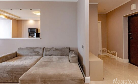 Продажа 3-комн квартиры на вторичном рынке Есенина ул,  д. 1,  к. 1