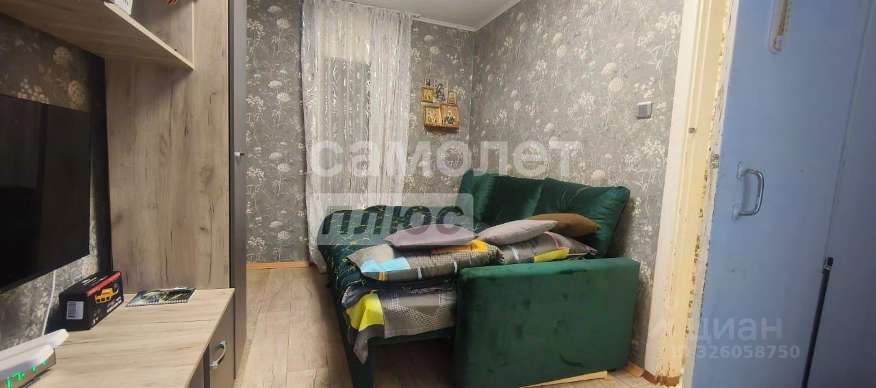 Продажа 2-комн квартиры на вторичном рынке Дружная Горка городской поселок, улица Введенского, 14