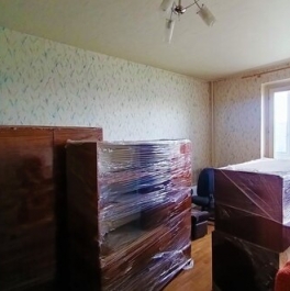 Продажа 2-комн квартиры на вторичном рынке улица Кадырова,  д. 4