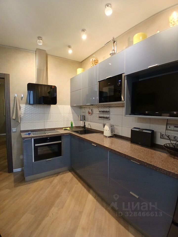 Продажа 2-комн квартиры на вторичном рынке улица Лобачевского, 6