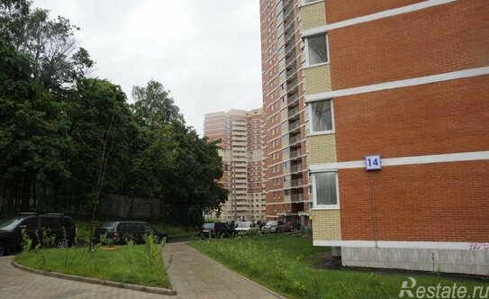 Продажа 2-комн квартиры на вторичном рынке Ивантеевка г, Бережок ул,  д. 14