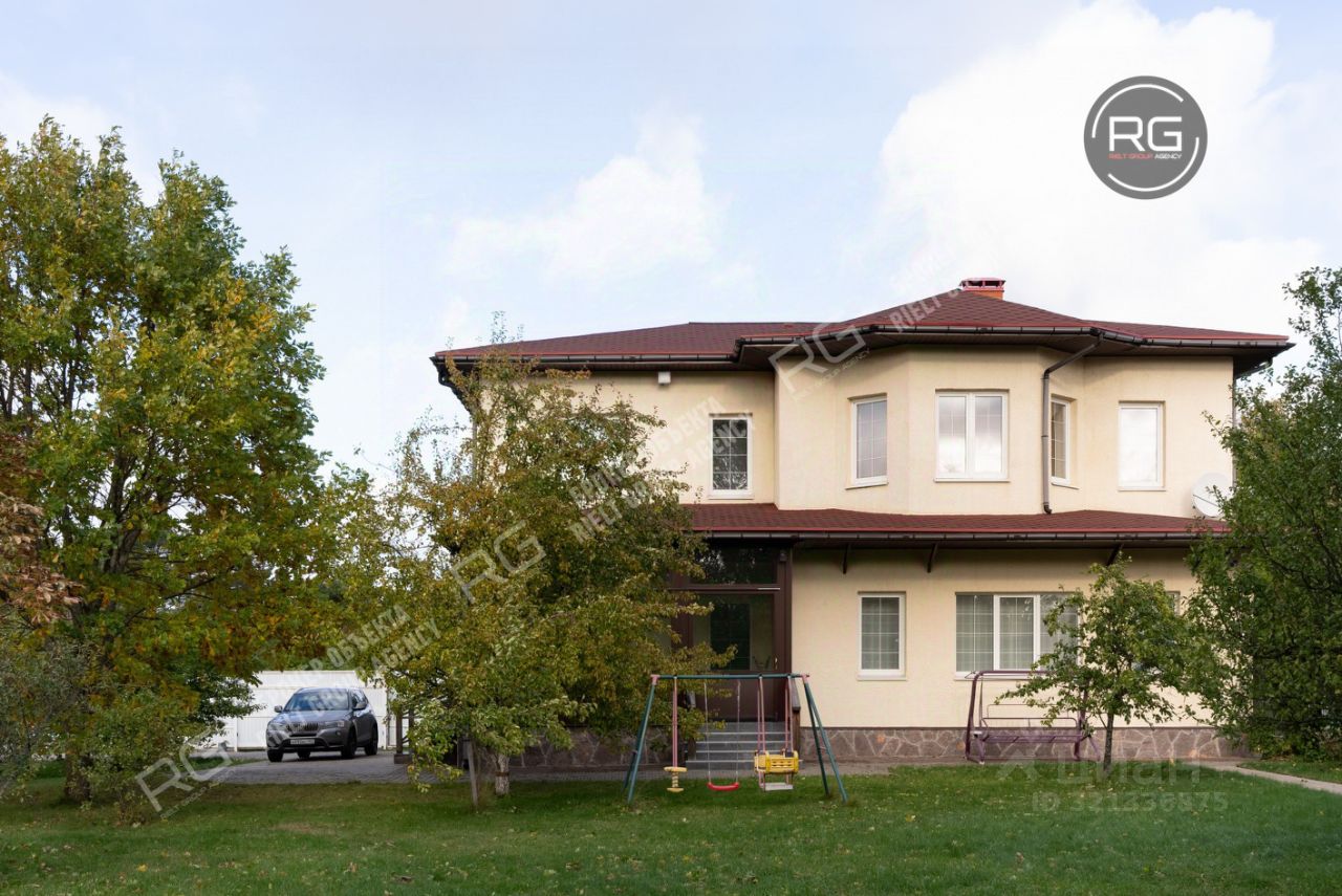 Продажа дома Лебяжье городской поселок, улица Красногорская, 46