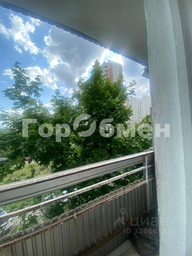 Продажа 2-комн квартиры на вторичном рынке Миклухо-Маклая улица, 38
