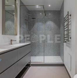 Продажа 4-комн квартиры на вторичном рынке Звенигородская 2-я ул