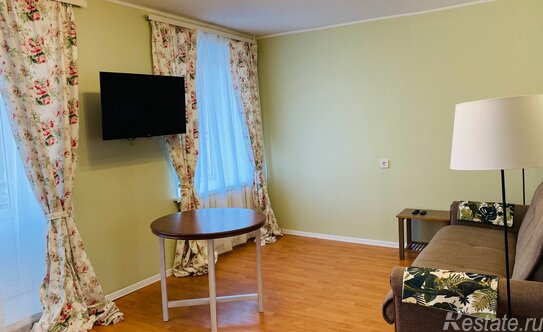 Продажа 1-комн квартиры на вторичном рынке улица Володарского,  д. 16