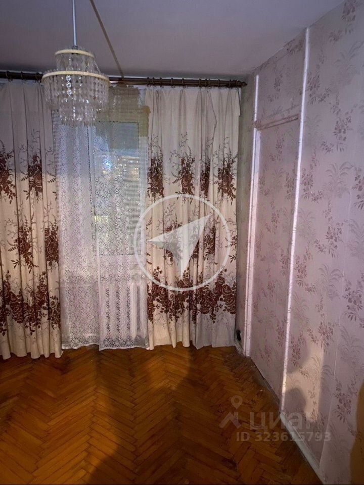 Продажа 2-комн квартиры на вторичном рынке Авангардная улица, 8К3