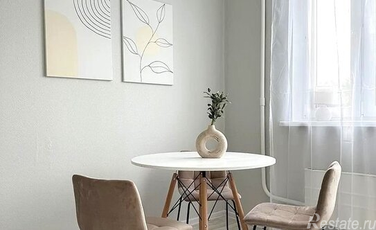 Продажа 3-комн квартиры на вторичном рынке Валдайский проезд,  д. 21