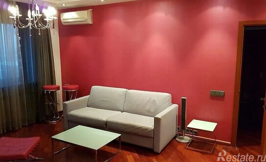 Аренда 2-комн квартиры на вторичном рынке улица Сайкина,  д. 19