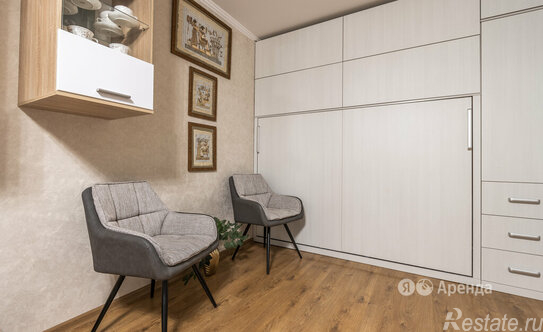 Аренда 2-комн квартиры на вторичном рынке Лосевская улица,  д. 6