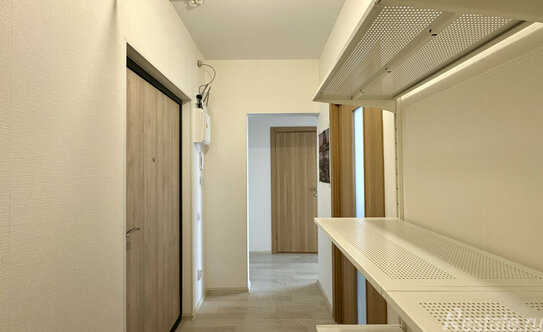 Продажа 1-комн квартиры на вторичном рынке ул Лидии Зверевой,  д. 3,  к. 1