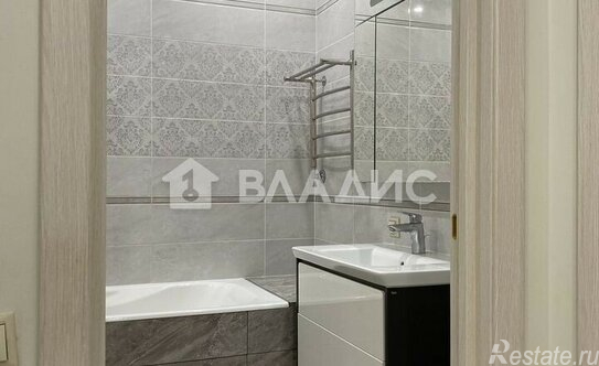 Продажа 1-комн квартиры на вторичном рынке Балашиха, пр-кт Ленина,  д. 82,  к. 2