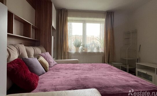 Продажа 2-комн квартиры на вторичном рынке Янино-1, ул Голландская,  д. 10,  к. 2